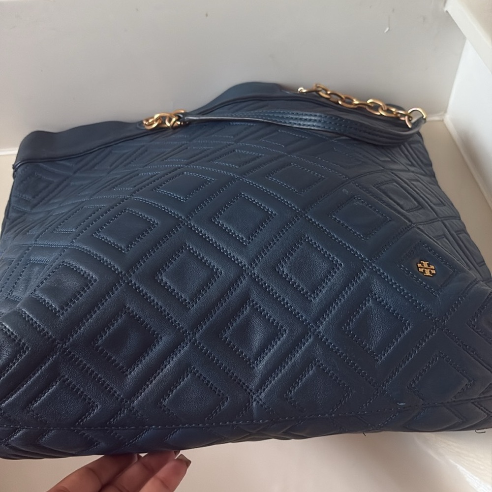 Tory Burch Fleming Quilted Leather Tote – Navy Blue - Picture 6 of 6